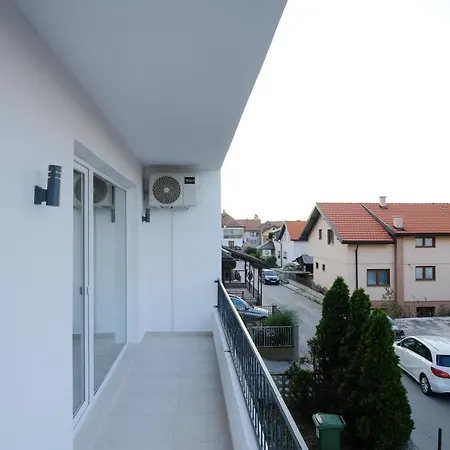 Apartman Unique 2